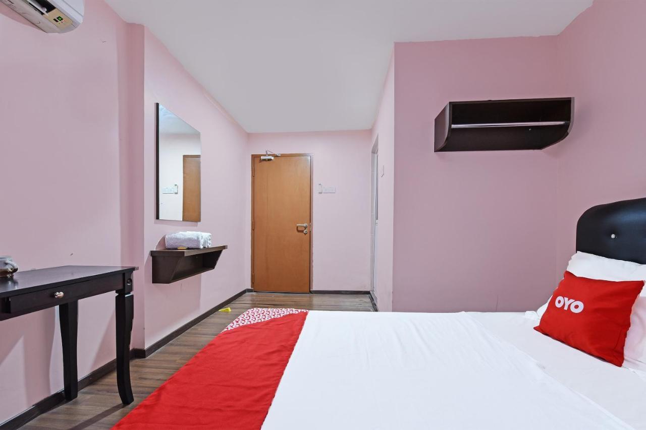 Malacca Oyo 90578 Seri Mawardah Hotel מראה חיצוני תמונה